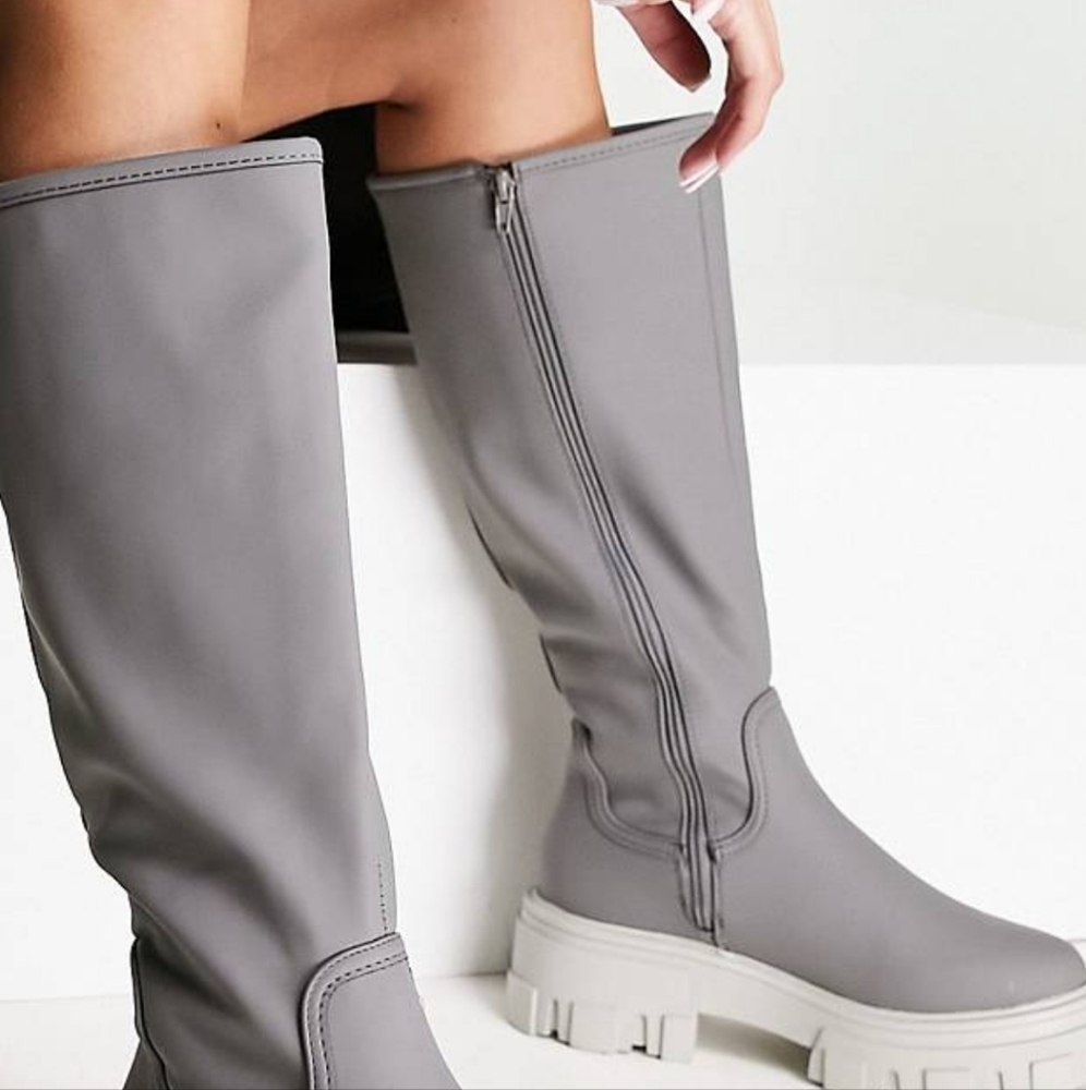 Knee Boots
